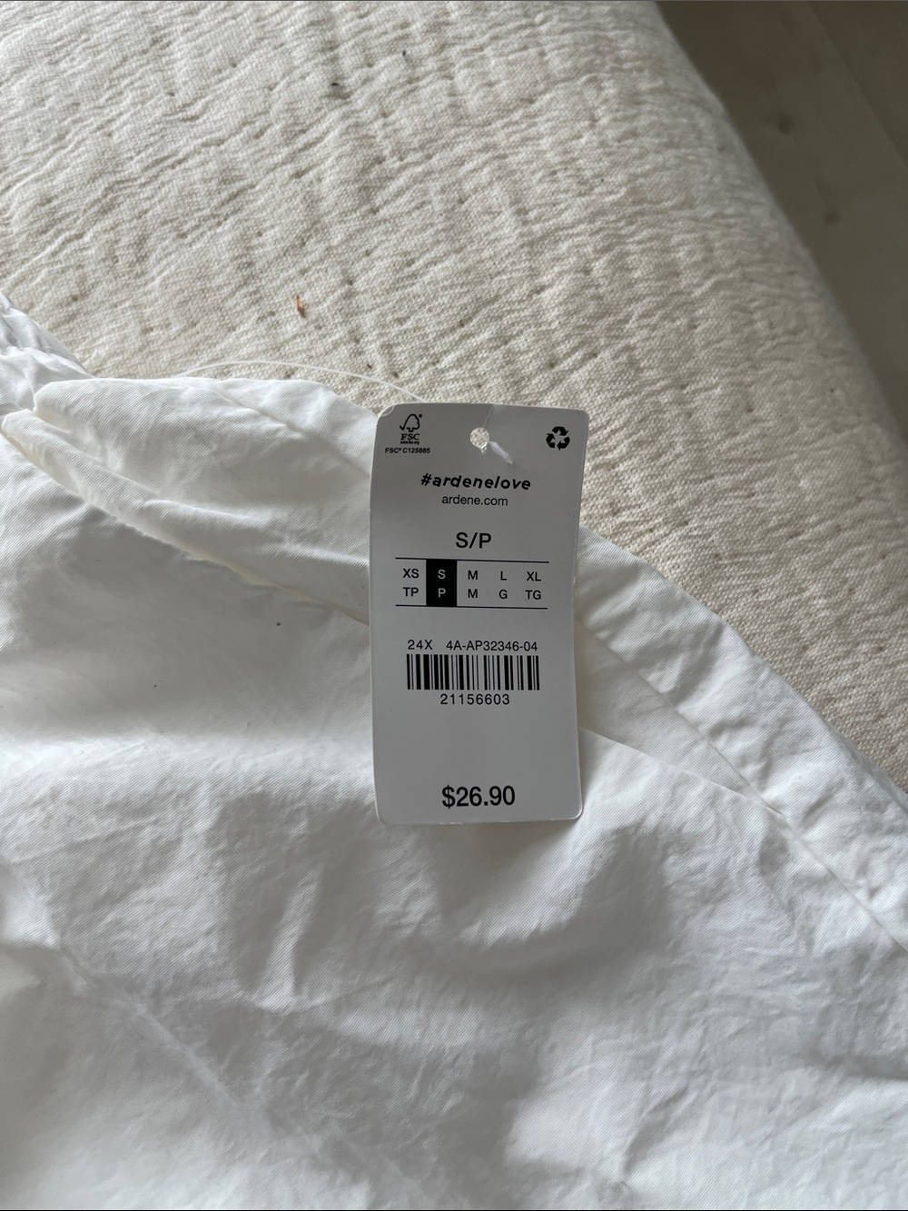 Ardene White Elastic-Waist Athletic Shorts - Picture 2 of 3